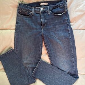 Womens Levi’s 311 Shaping Skinny